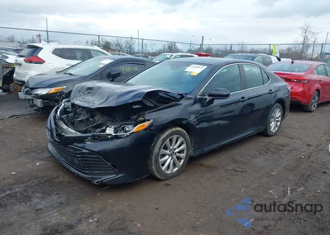 2018 Toyota Camry Le from USA, damaged, VIN 4T1B11HKXJU070046